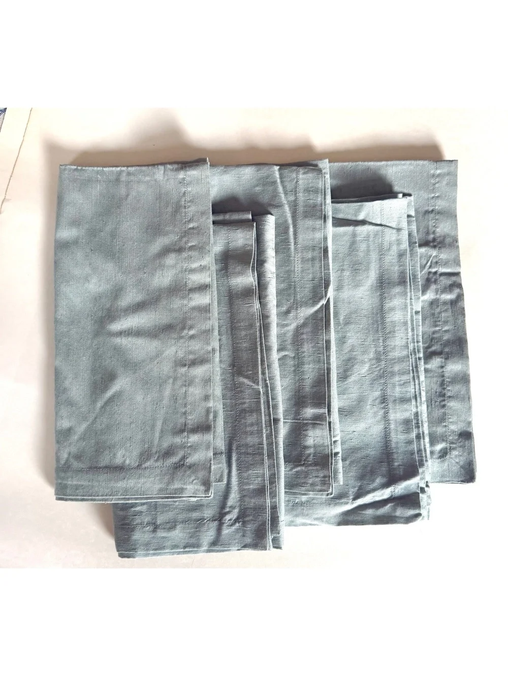 NEW Crate & Barrel Set of 5 Napkins